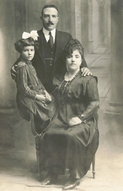 DIMITRIOS A. LEMOS WITH HIS WIFE KALLIOPI AND THEIR DAUGHTER KATINGO